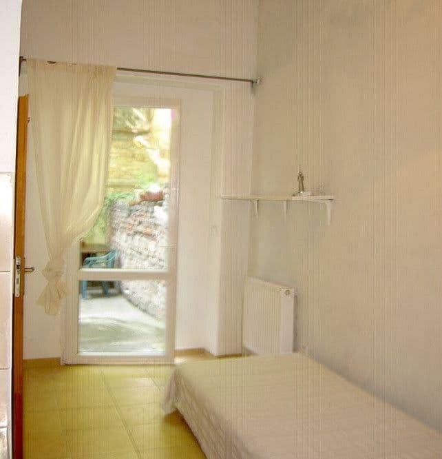 Pronájem bytu 1+1 16 m², Jedlíkova, Bratislava - mestská časť Staré Mesto, Bratislavský kraj Pronájem bytu 1+1 16 m², Jedlíkova, Bratislava - mestská časť Staré Mesto, Bratislavský kraj