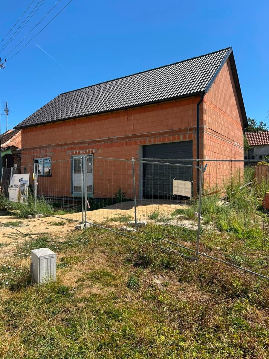Prodej domu 203 m², pozemek 397 m², Rudé armády, Dolní Dunajovice, Jihomoravský kraj Prodej domu 203 m², pozemek 397 m², Rudé armády, Dolní Dunajovice, Jihomoravský kraj