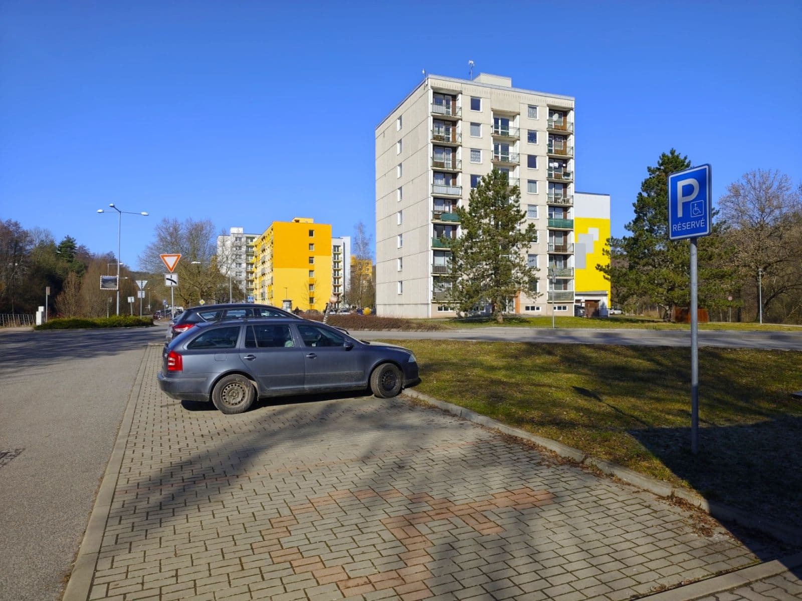 Prodej bytu 1+kk 27 m², Bavlnářská, Semily, Liberecký kraj Prodej bytu 1+kk 27 m², Bavlnářská, Semily, Liberecký kraj