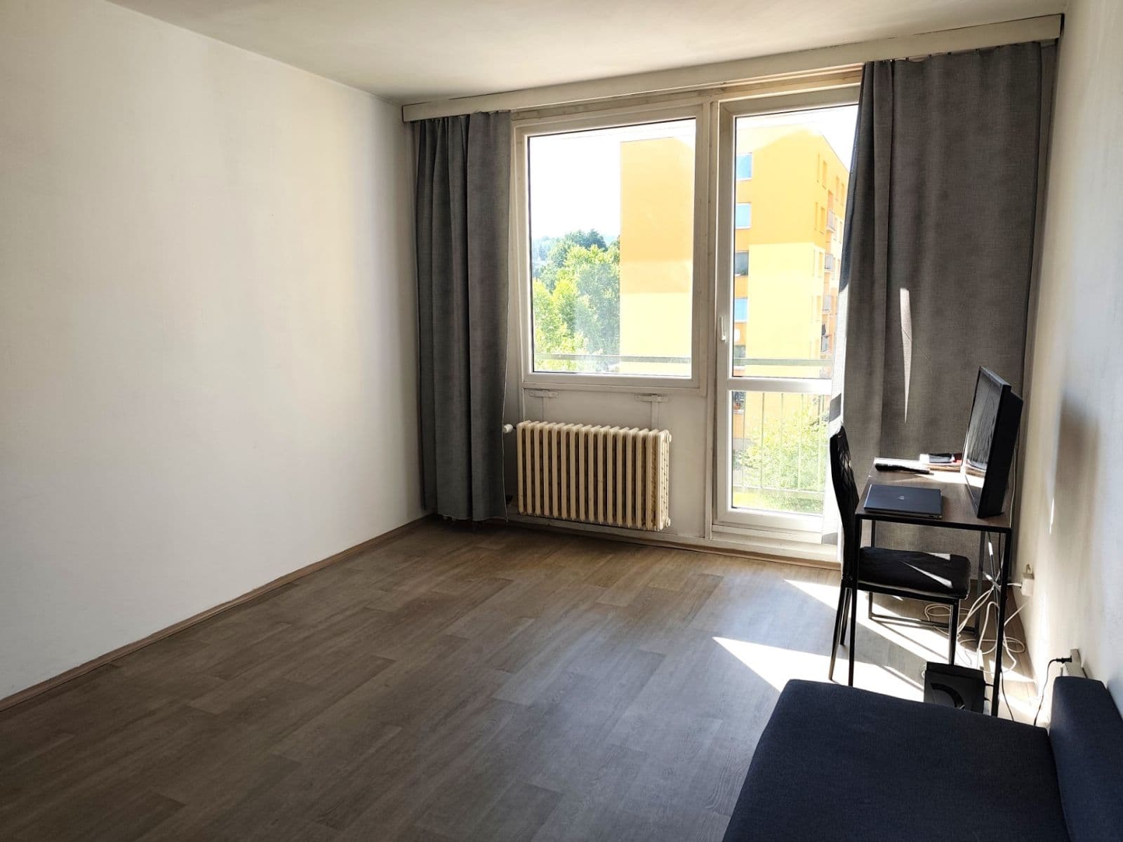 Prodej bytu 1+kk 27 m², Bavlnářská, Semily, Liberecký kraj Prodej bytu 1+kk 27 m², Bavlnářská, Semily, Liberecký kraj