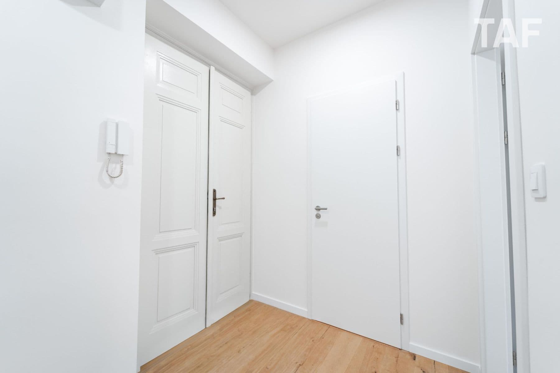 Prodej bytu 2+kk 61 m², Lucemburská, Praha, Praha Prodej bytu 2+kk 61 m², Lucemburská, Praha, Praha