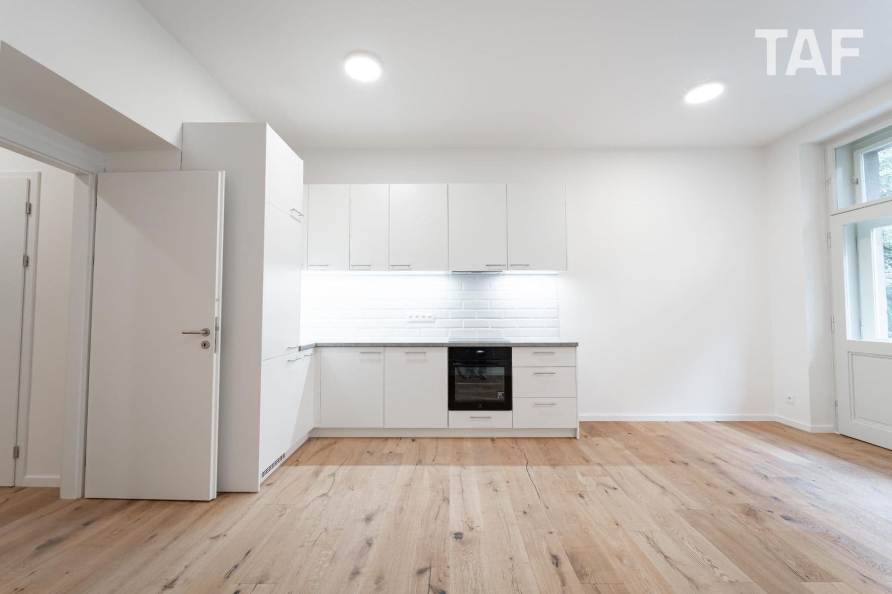 Prodej bytu 2+kk 61 m², Lucemburská, Praha, Praha Prodej bytu 2+kk 61 m², Lucemburská, Praha, Praha