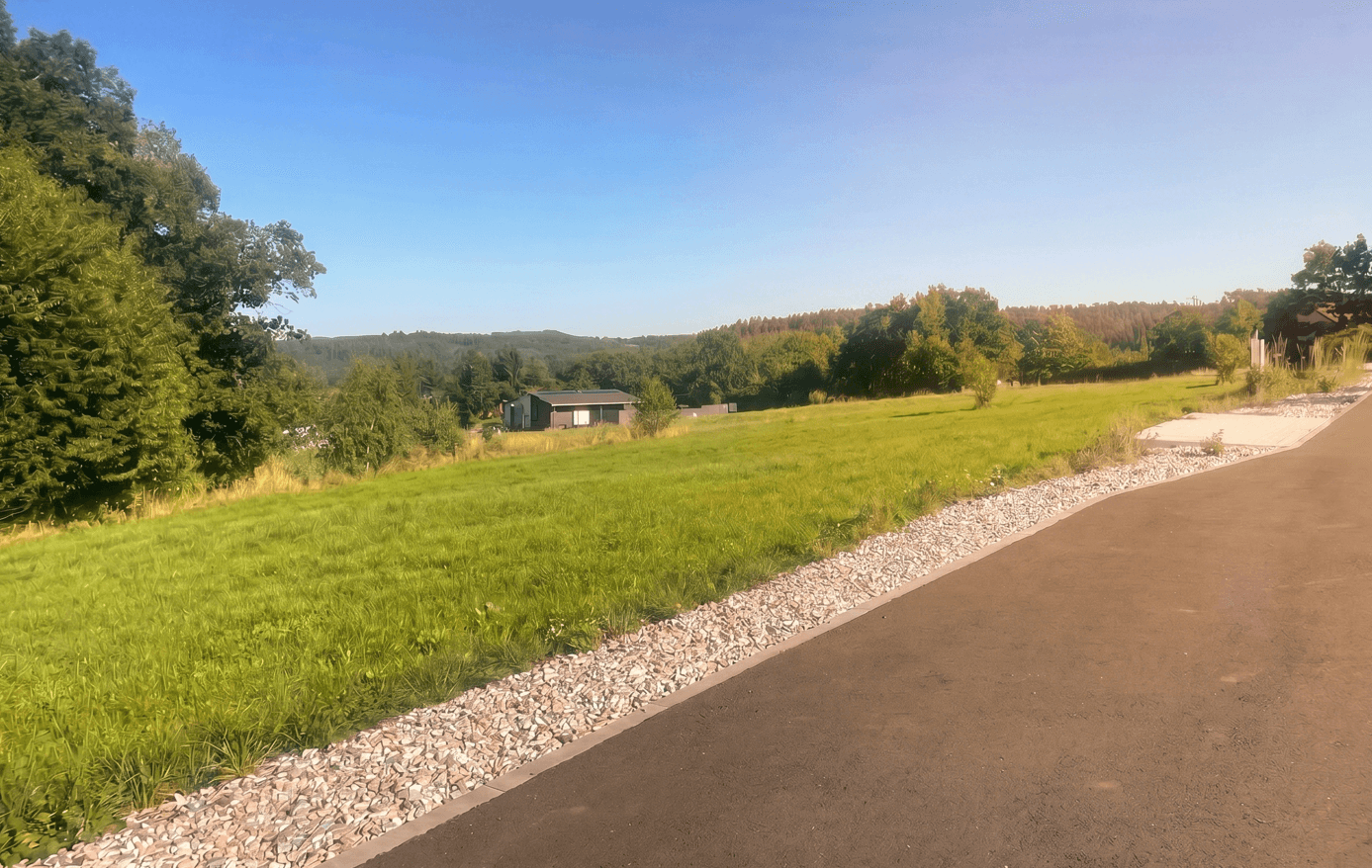 Prodej pozemku 1.243 m², Buš, Středočeský kraj Prodej pozemku 1.243 m², Buš, Středočeský kraj