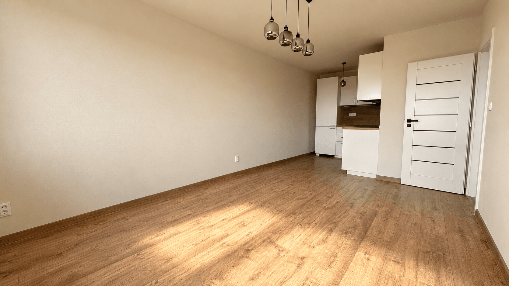 Prodej bytu 2+kk 40 m², Na růžovém poli, Kladno, Středočeský kraj Prodej bytu 2+kk 40 m², Na růžovém poli, Kladno, Středočeský kraj