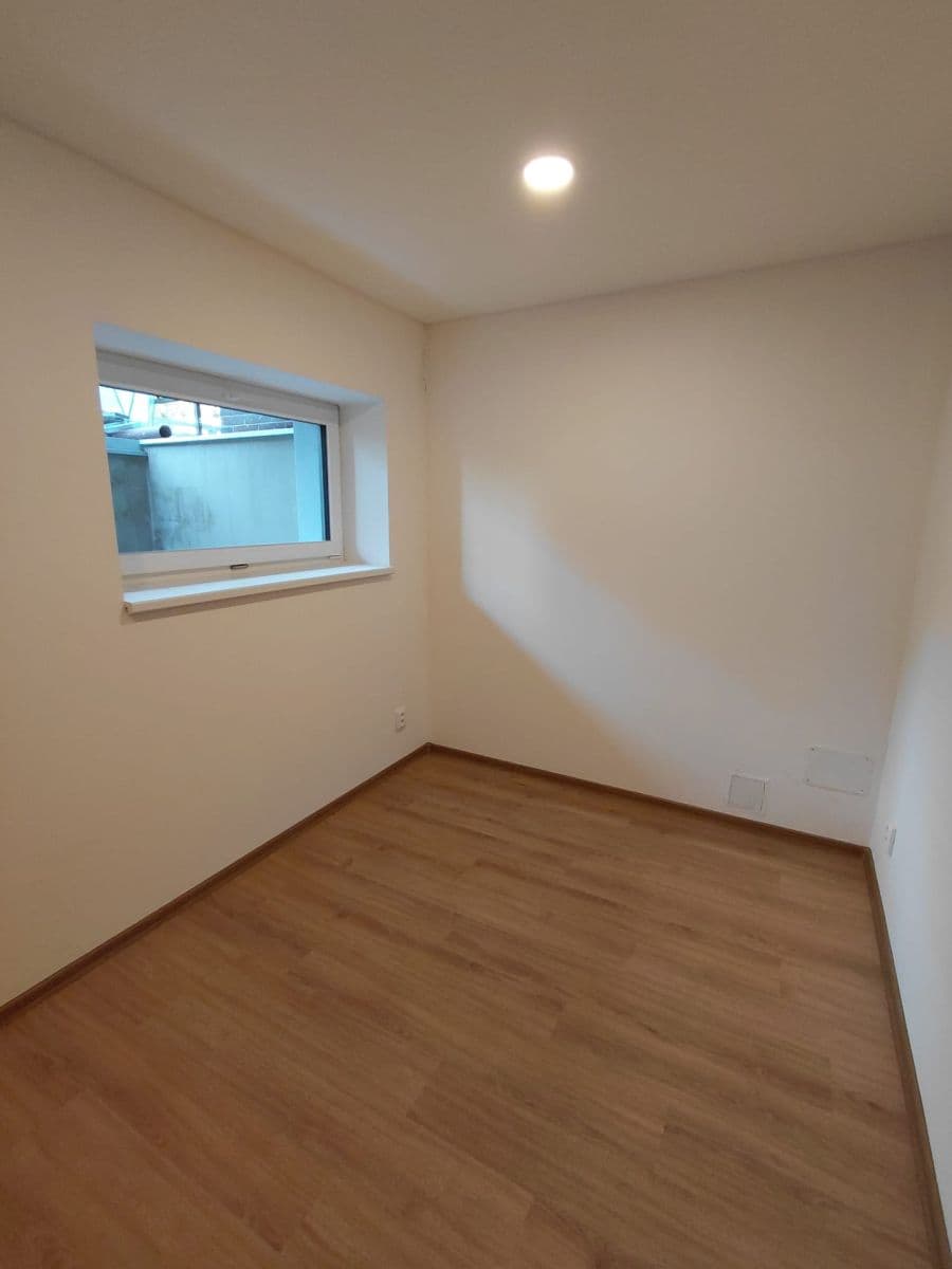 Pronájem bytu 2+kk 61 m², Bohuslava Martinů, Brno, Jihomoravský kraj Pronájem bytu 2+kk 61 m², Bohuslava Martinů, Brno, Jihomoravský kraj