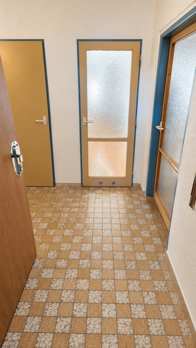 Prodej bytu 1+1 37 m², Zahradní, Chodov, Karlovarský kraj Prodej bytu 1+1 37 m², Zahradní, Chodov, Karlovarský kraj