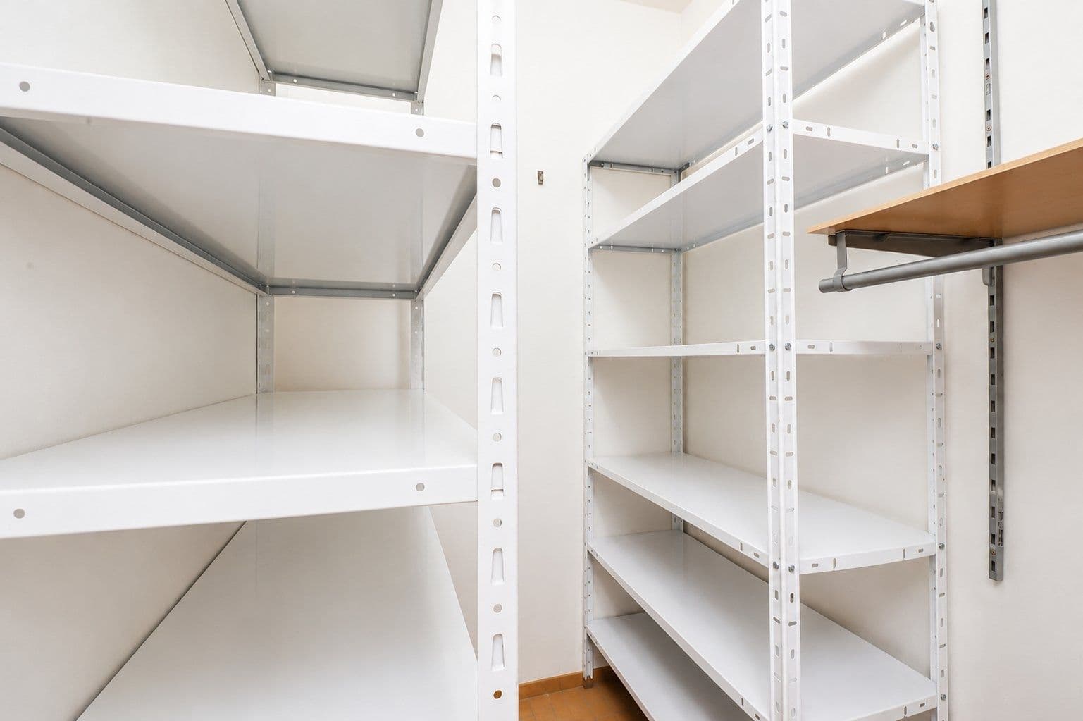 Pronájem bytu 2+kk 52 m², Pod Harfou, Praha, Praha Pronájem bytu 2+kk 52 m², Pod Harfou, Praha, Praha