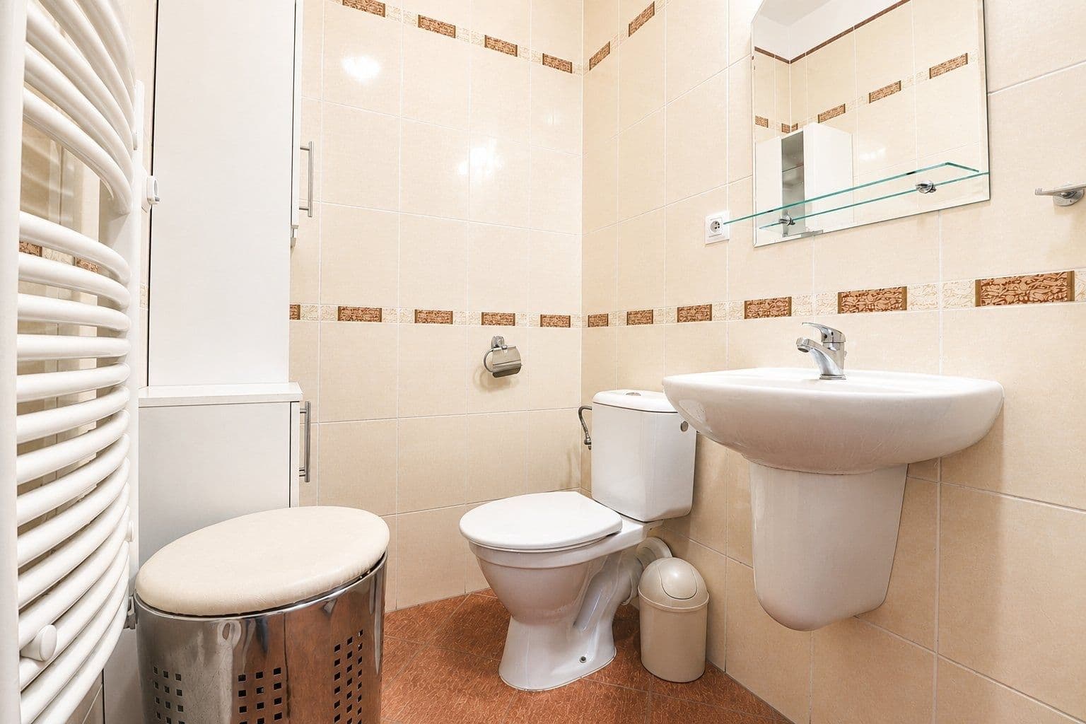 Pronájem bytu 2+kk 52 m², Pod Harfou, Praha, Praha Pronájem bytu 2+kk 52 m², Pod Harfou, Praha, Praha