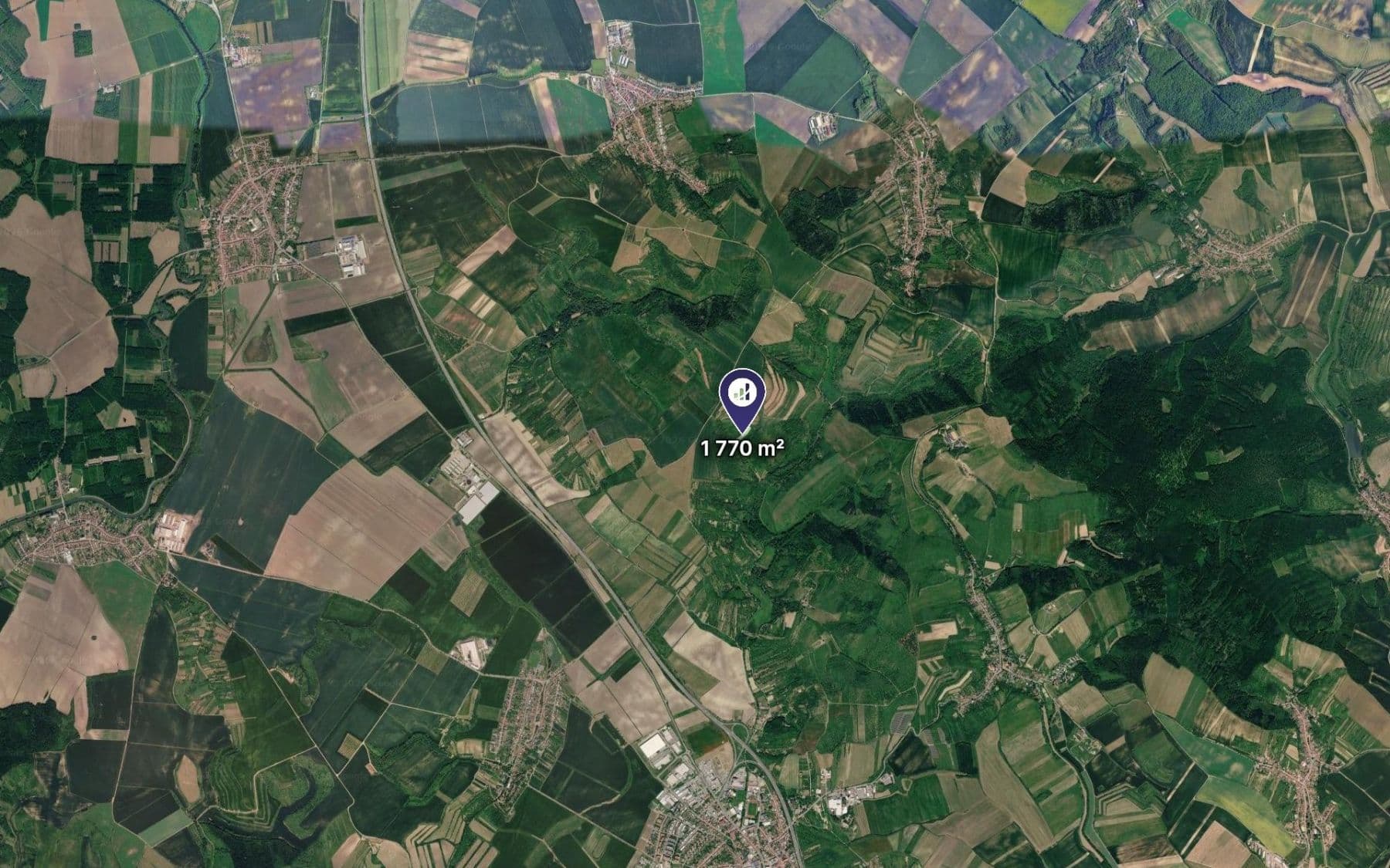 Prodej pozemku 1.770 m², Hustopeče, Jihomoravský kraj Prodej pozemku 1.770 m², Hustopeče, Jihomoravský kraj