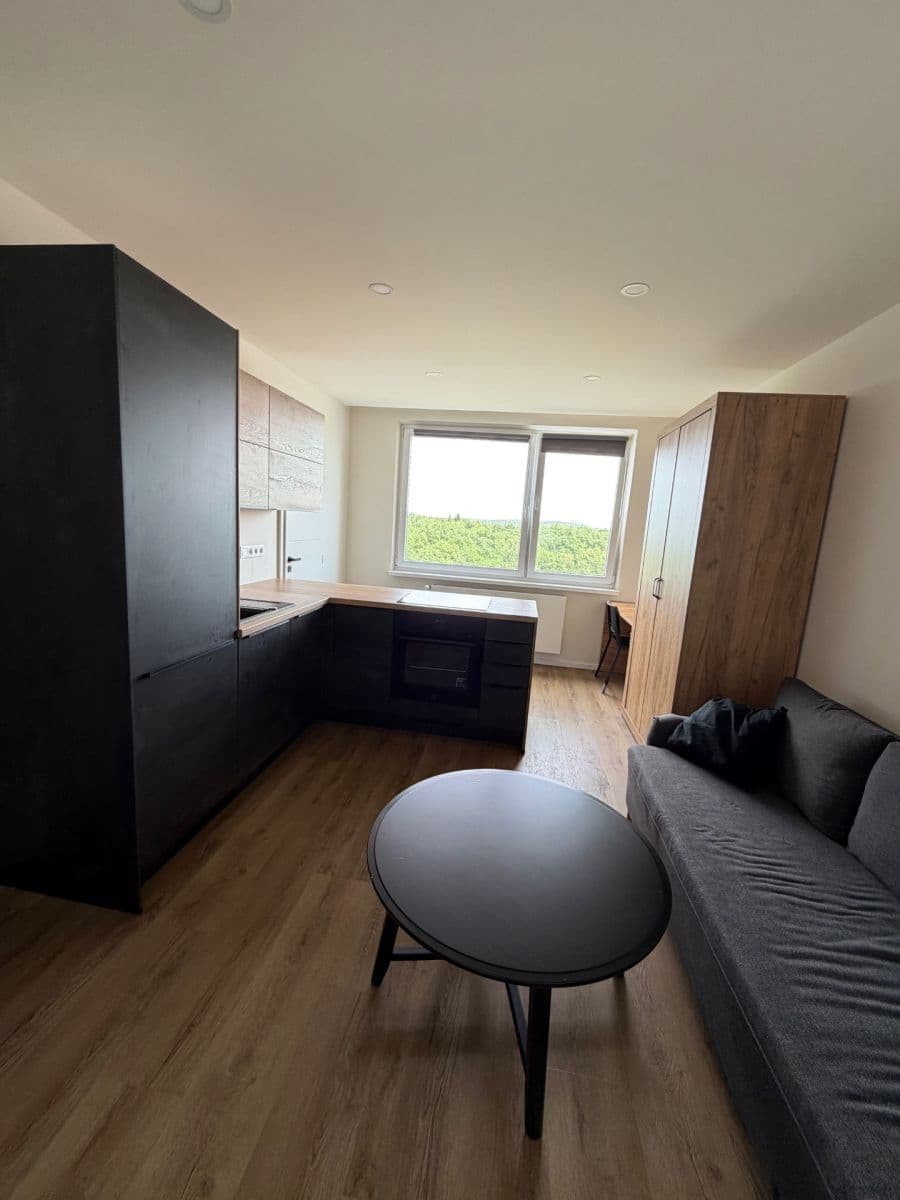 Prodej bytu 2+kk 31 m², Matúškova, Praha, Praha Prodej bytu 2+kk 31 m², Matúškova, Praha, Praha
