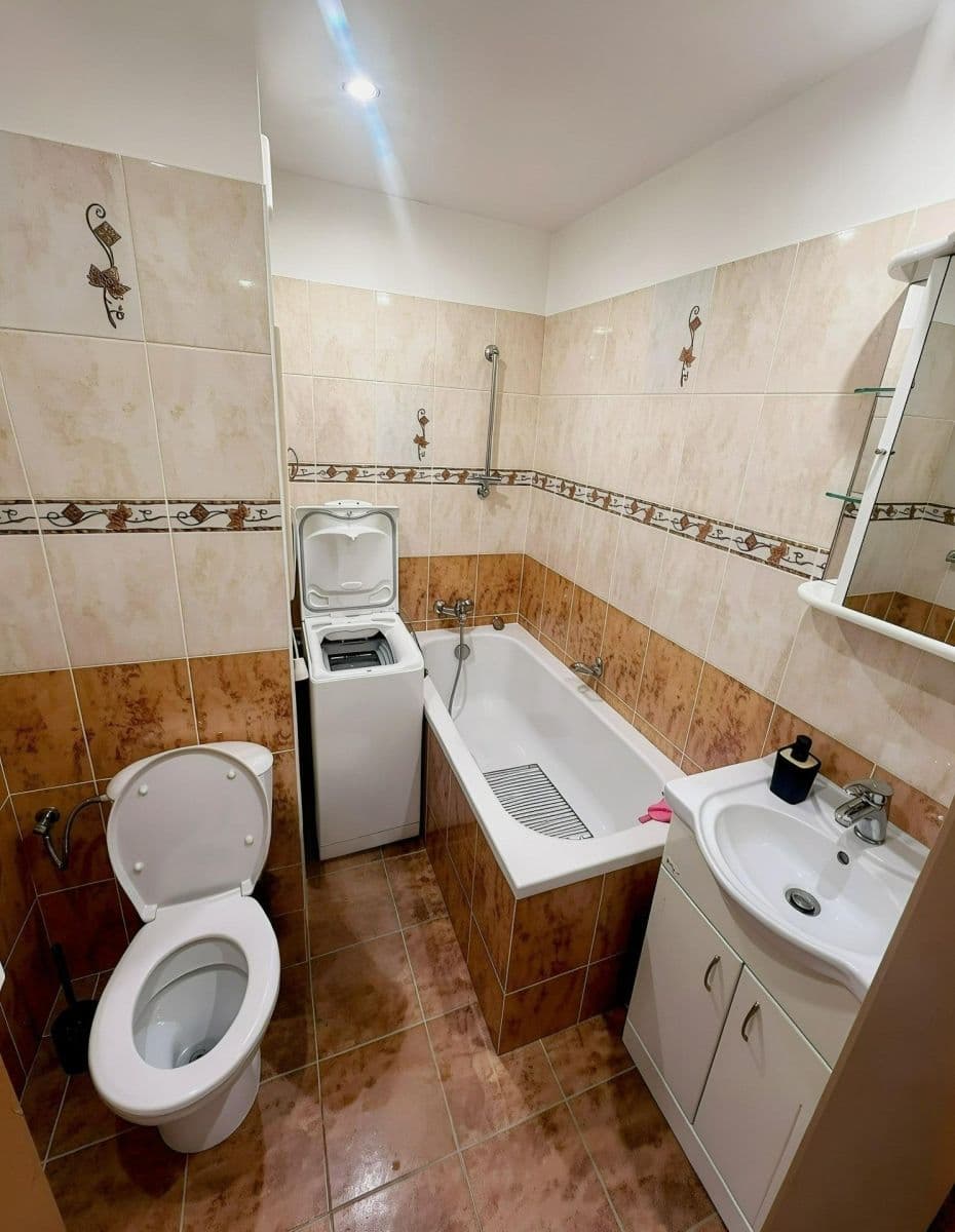 Prodej bytu 1+1 36 m², Dvořákova, Cheb, Karlovarský kraj Prodej bytu 1+1 36 m², Dvořákova, Cheb, Karlovarský kraj