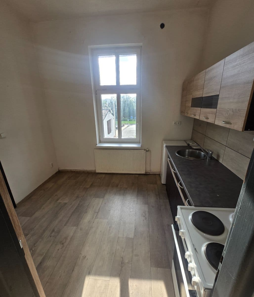 Pronájem bytu 2+1 55 m², Lidická, Česká Kamenice, Ústecký kraj Pronájem bytu 2+1 55 m², Lidická, Česká Kamenice, Ústecký kraj