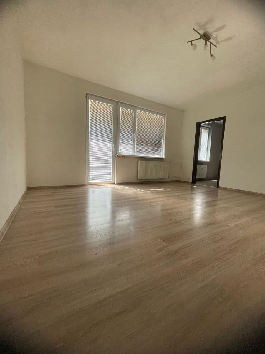 Prodej bytu 3+1 74 m², Považská, Nové Mesto nad Váhom, Trenčiansky kraj Prodej bytu 3+1 74 m², Považská, Nové Mesto nad Váhom, Trenčiansky kraj