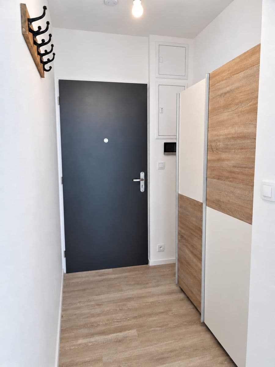 Pronájem bytu 1+kk 28 m², Mladoboleslavská, Praha, Praha Pronájem bytu 1+kk 28 m², Mladoboleslavská, Praha, Praha