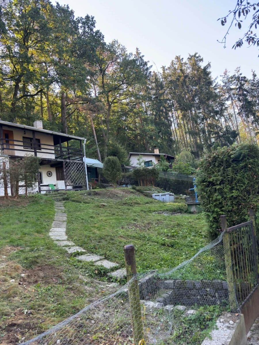 Prodej chaty, chalupy 17 m², pozemek 389 m², Bystřice, Středočeský kraj Prodej chaty, chalupy 17 m², pozemek 389 m², Bystřice, Středočeský kraj