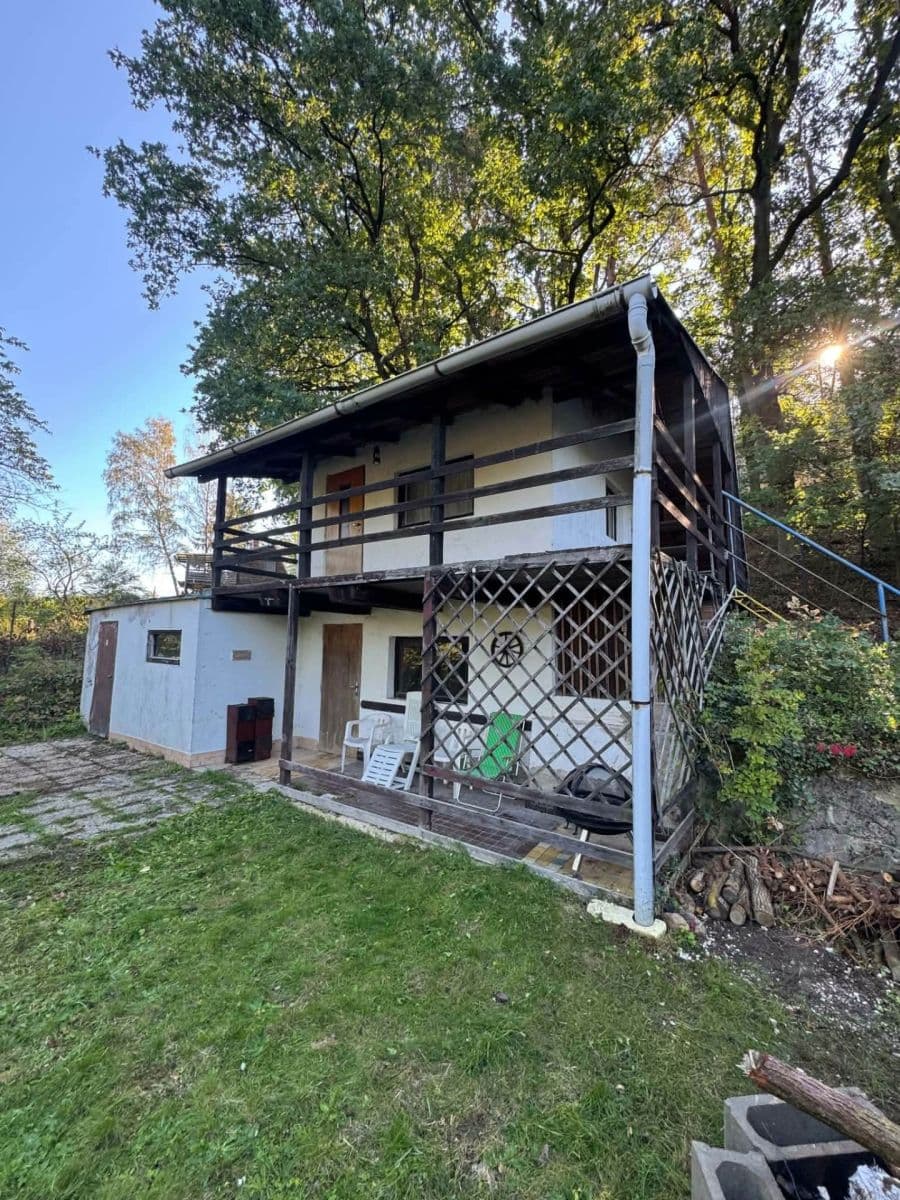 Prodej chaty, chalupy 17 m², pozemek 389 m², Bystřice, Středočeský kraj Prodej chaty, chalupy 17 m², pozemek 389 m², Bystřice, Středočeský kraj