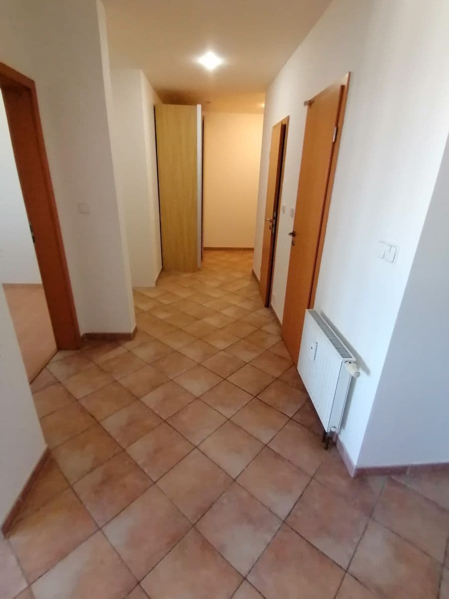 Pronájem bytu 2+kk 59 m², Jeseniova, Praha, Praha Pronájem bytu 2+kk 59 m², Jeseniova, Praha, Praha