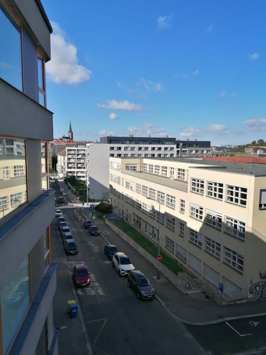 Pronájem bytu 2+kk 59 m², Jeseniova, Praha, Praha Pronájem bytu 2+kk 59 m², Jeseniova, Praha, Praha