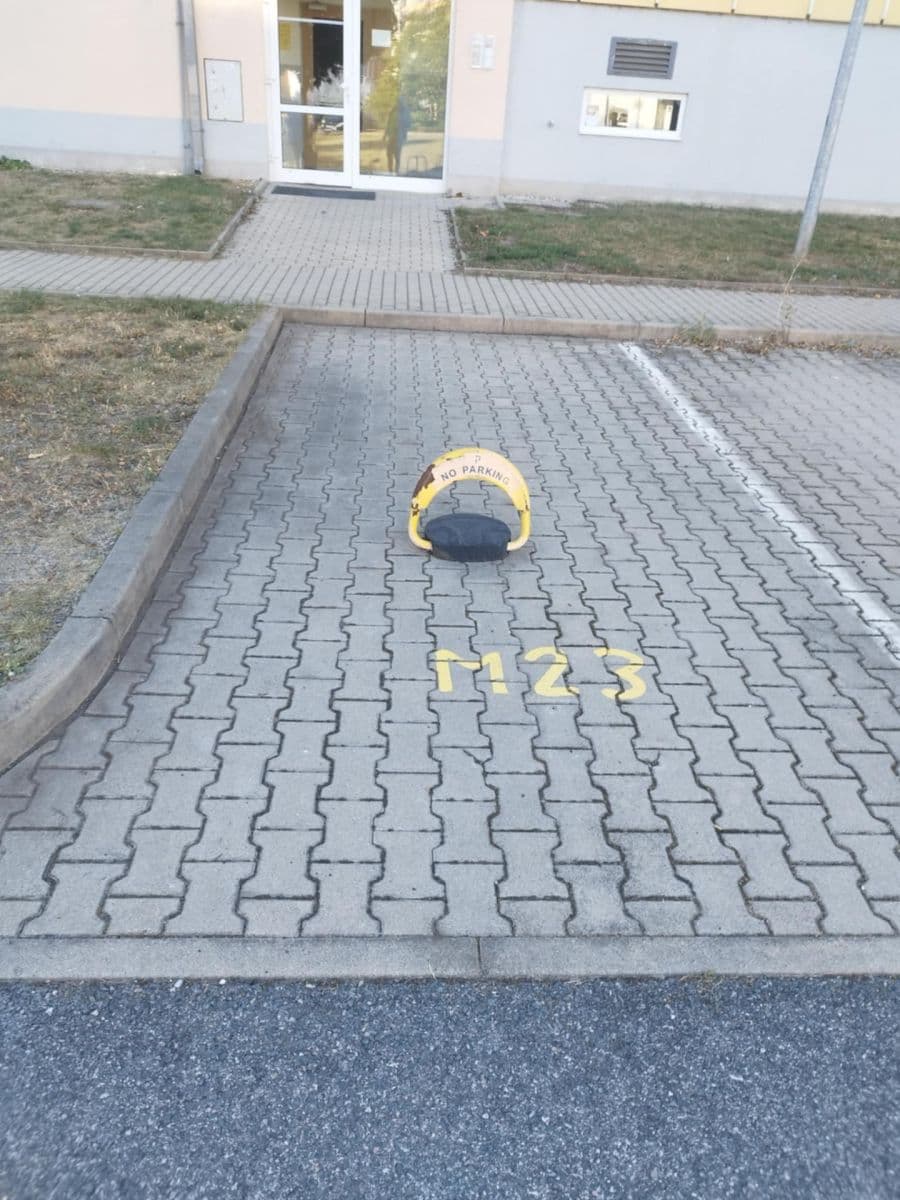 Pronájem garáže 12 m², Federova, Praha, Praha Pronájem garáže 12 m², Federova, Praha, Praha