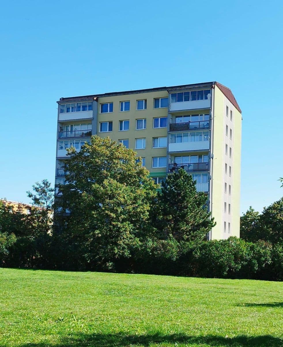 Prodej bytu 3+1 67 m², U Lomu, Most, Ústecký kraj Prodej bytu 3+1 67 m², U Lomu, Most, Ústecký kraj