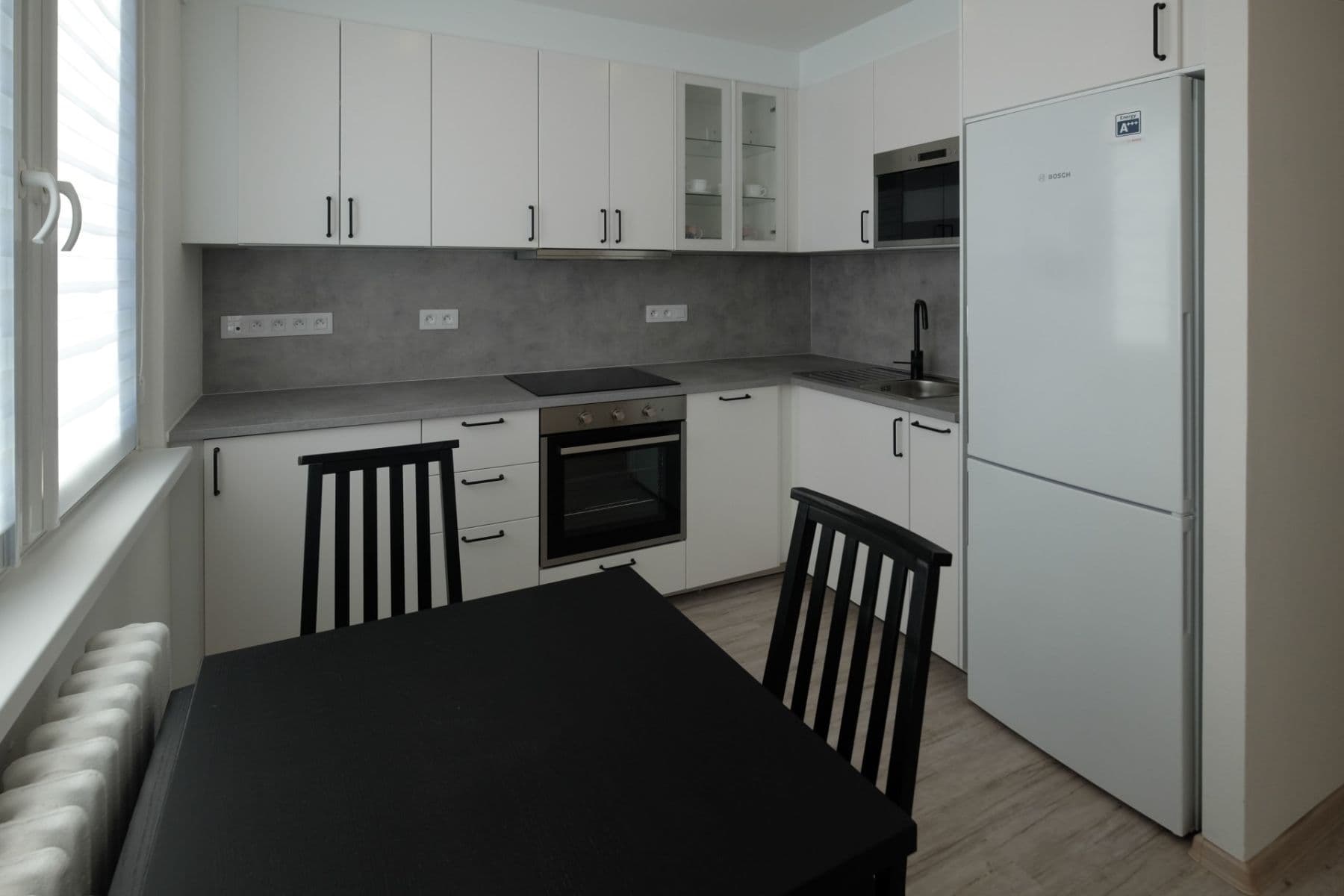 Pronájem bytu 1+1 32 m², Zahraničního odboje, Třebíč, Kraj Vysočina Pronájem bytu 1+1 32 m², Zahraničního odboje, Třebíč, Kraj Vysočina