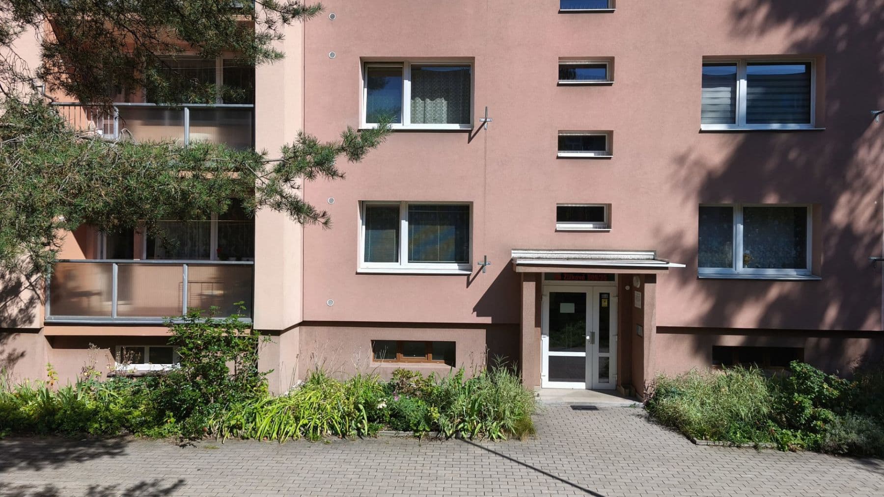 Prodej bytu 2+kk 42 m², Na Žižkově, Liberec, Liberecký kraj Prodej bytu 2+kk 42 m², Na Žižkově, Liberec, Liberecký kraj