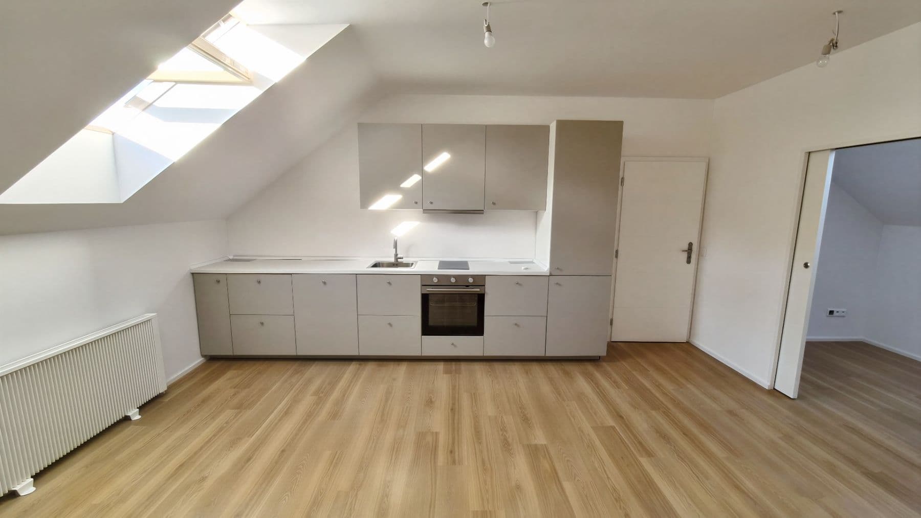 Pronájem bytu 2+kk 46 m², Elišky Přemyslovny, Praha, Praha Pronájem bytu 2+kk 46 m², Elišky Přemyslovny, Praha, Praha