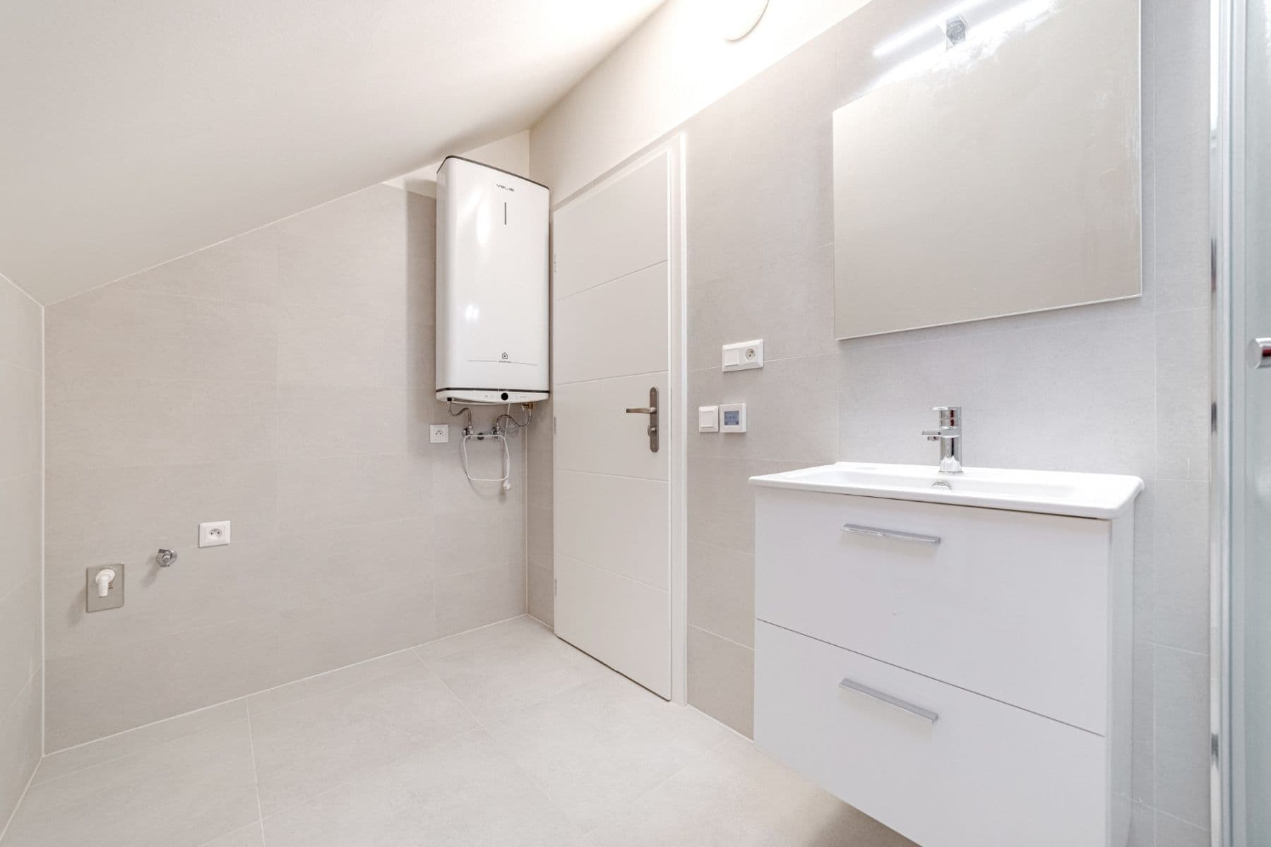 Pronájem bytu 2+kk 46 m², Elišky Přemyslovny, Praha, Praha Pronájem bytu 2+kk 46 m², Elišky Přemyslovny, Praha, Praha