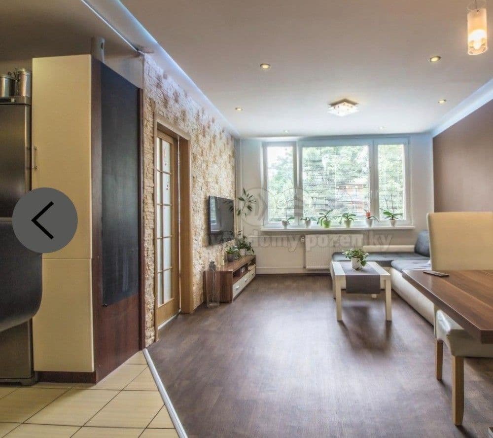 Pronájem bytu 4+kk 70 m², V Lázních, Jesenice, Středočeský kraj Pronájem bytu 4+kk 70 m², V Lázních, Jesenice, Středočeský kraj