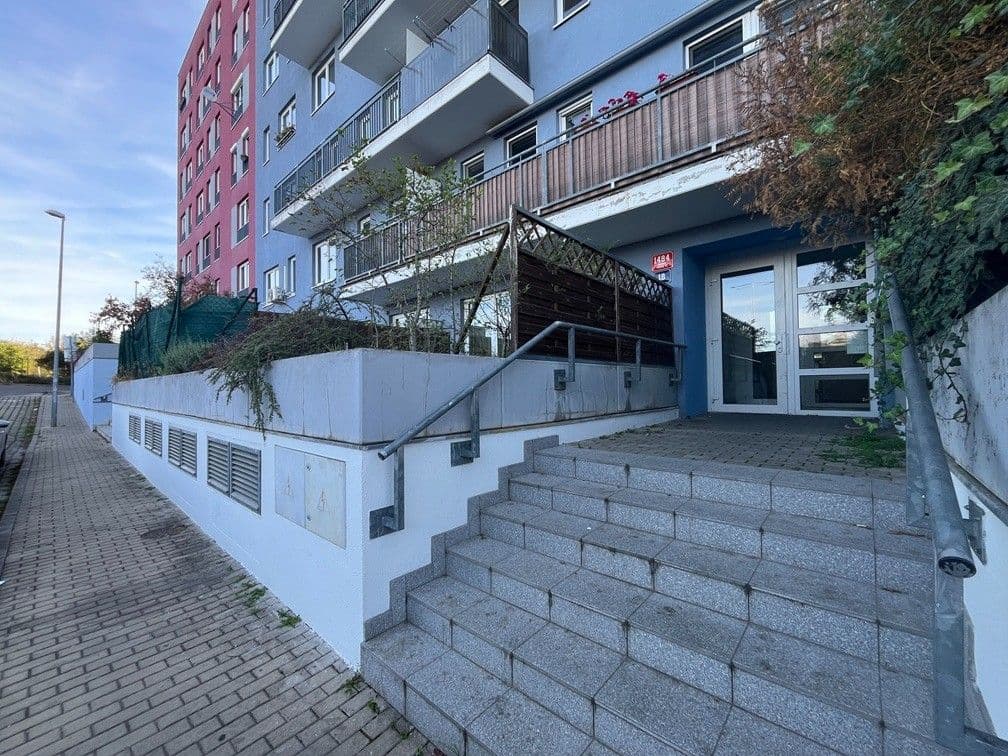 Pronájem bytu 2+kk 41 m², Novobohdalecká, Praha, Praha Pronájem bytu 2+kk 41 m², Novobohdalecká, Praha, Praha