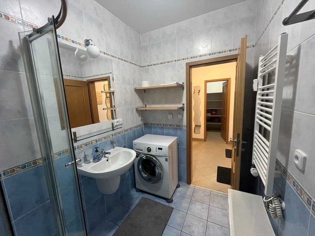 Pronájem bytu 2+kk 41 m², Novobohdalecká, Praha, Praha Pronájem bytu 2+kk 41 m², Novobohdalecká, Praha, Praha