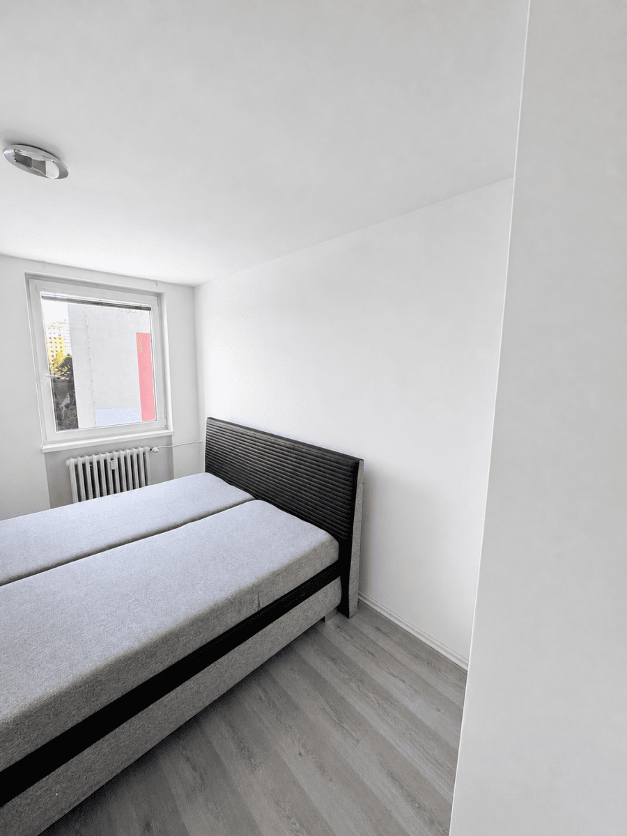 Pronájem bytu 2+1 52 m², Fryčovická, Praha, Praha Pronájem bytu 2+1 52 m², Fryčovická, Praha, Praha