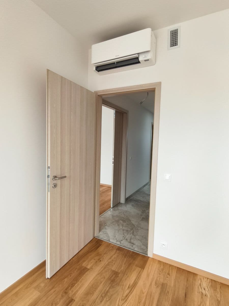 Prodej bytu 5+kk 119 m², Veselovského, Praha, Praha Prodej bytu 5+kk 119 m², Veselovského, Praha, Praha