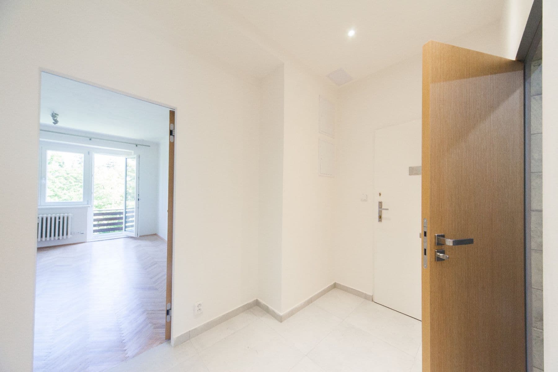Pronájem bytu 2+1 45 m², Šestidomí, Praha, Praha Pronájem bytu 2+1 45 m², Šestidomí, Praha, Praha