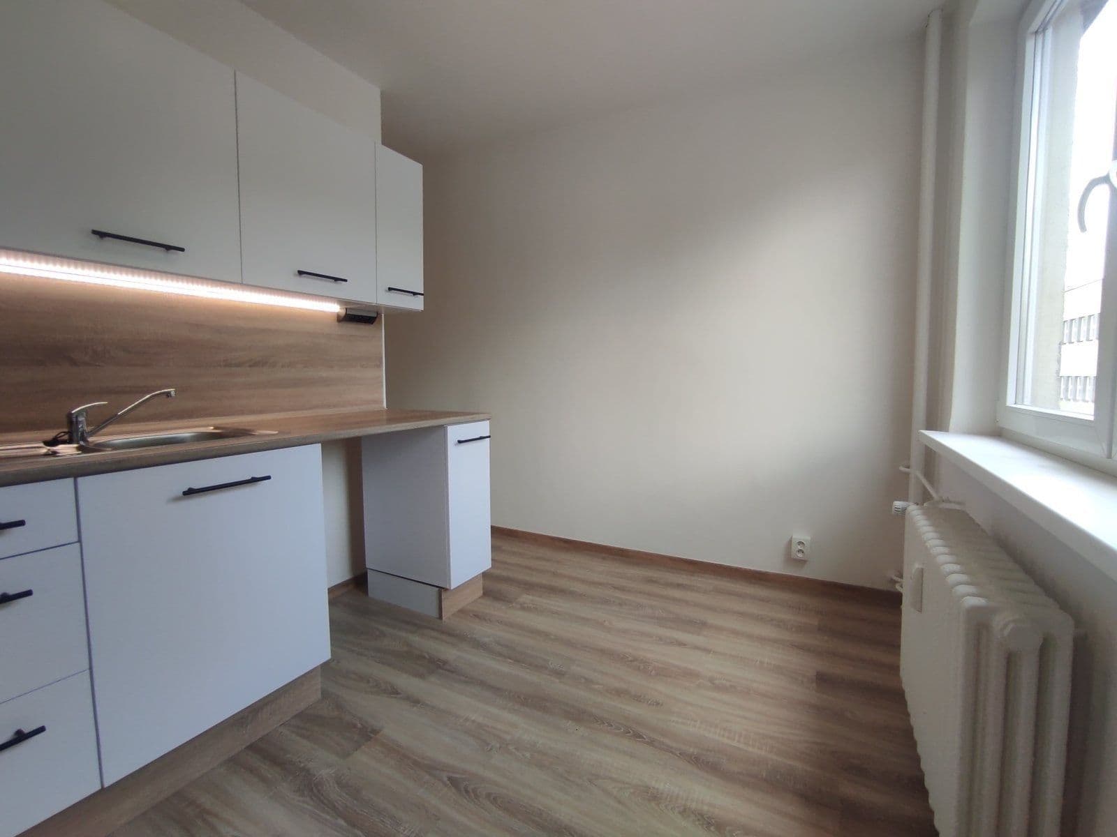 Pronájem bytu 2+1 57 m², Osvobození, Orlová, Moravskoslezský kraj Pronájem bytu 2+1 57 m², Osvobození, Orlová, Moravskoslezský kraj