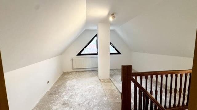 Prodej domu 216 m², pozemek 312 m², Heimstraße 29, Hirschaid, Bavorsko Prodej domu 216 m², pozemek 312 m², Heimstraße 29, Hirschaid, Bavorsko