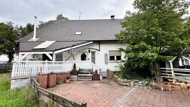 Prodej domu 216 m², pozemek 312 m², Heimstraße 29, Hirschaid, Bavorsko Prodej domu 216 m², pozemek 312 m², Heimstraße 29, Hirschaid, Bavorsko