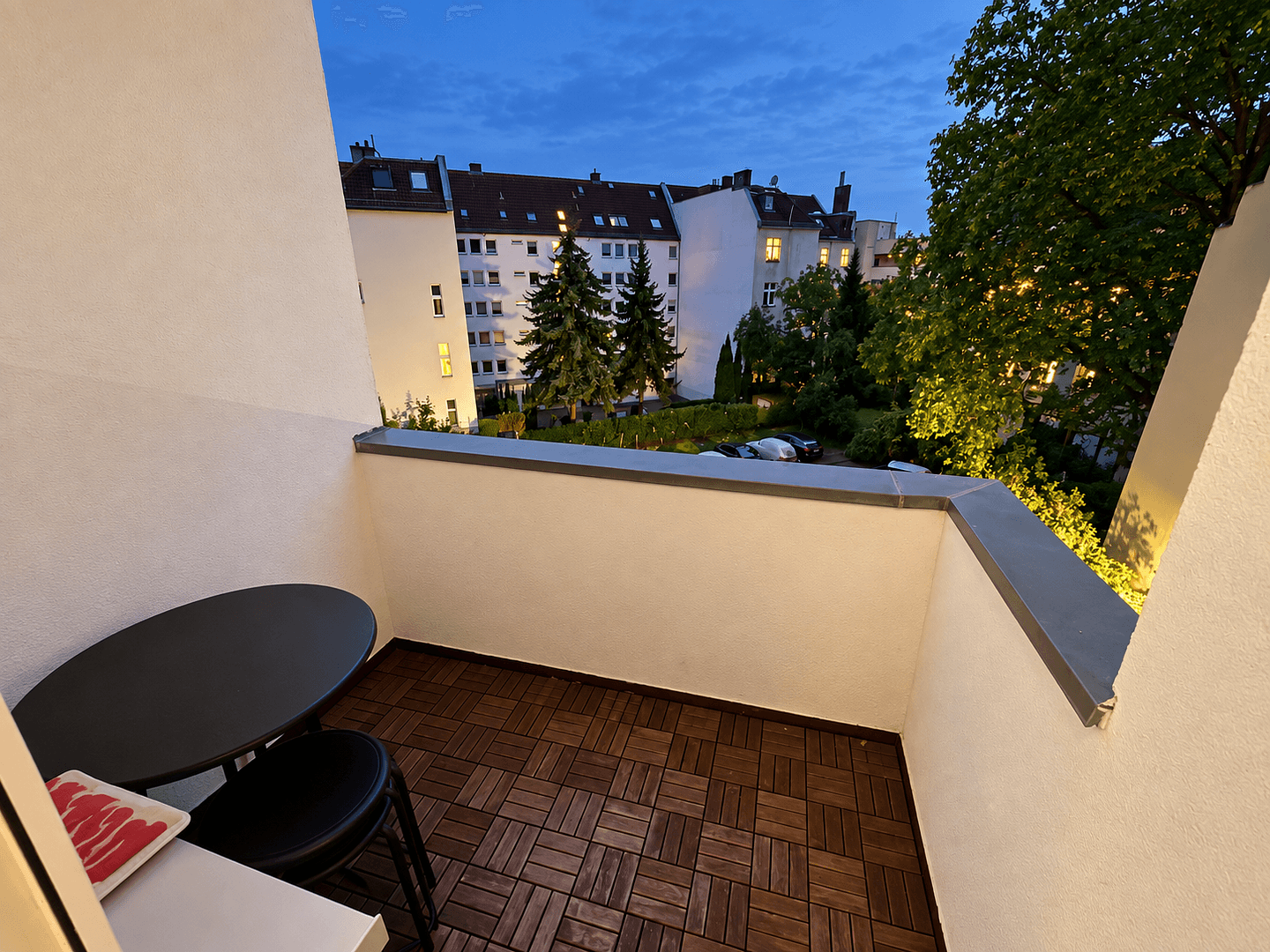 Pronájem bytu 1+1 34 m², Friedrichsruher Straße. 35, Berlin, Berlín Pronájem bytu 1+1 34 m², Friedrichsruher Straße. 35, Berlin, Berlín