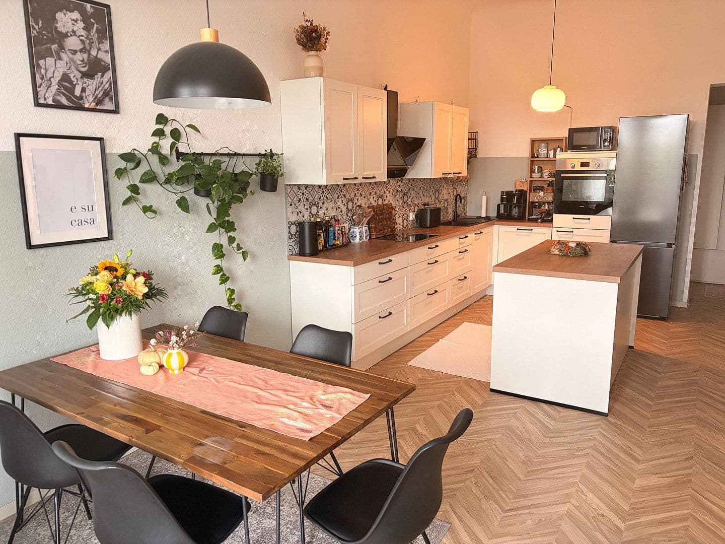 Pronájem bytu 4+1 120 m², Markgrafenstrasse 4, Magdeburg, Sasko-Anhaltsko Pronájem bytu 4+1 120 m², Markgrafenstrasse 4, Magdeburg, Sasko-Anhaltsko