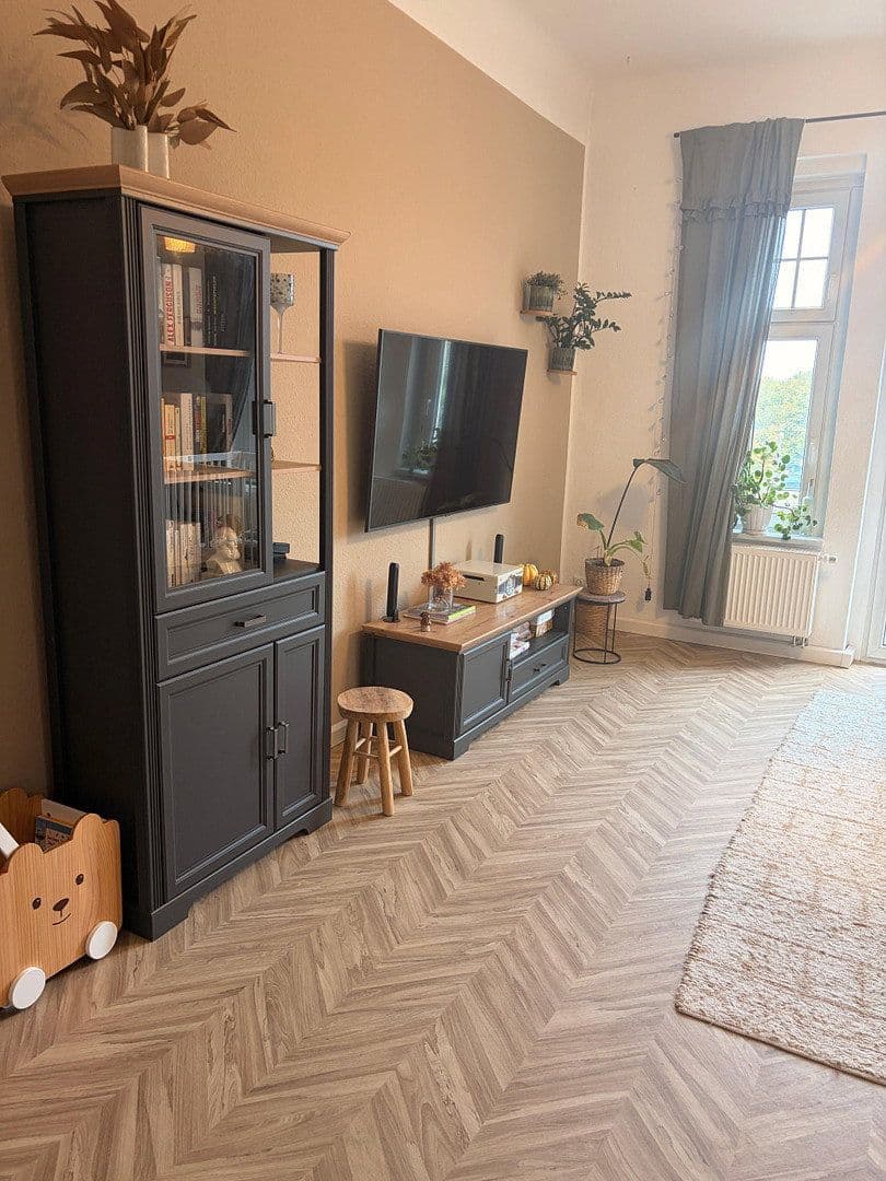 Pronájem bytu 4+1 120 m², Markgrafenstrasse 4, Magdeburg, Sasko-Anhaltsko Pronájem bytu 4+1 120 m², Markgrafenstrasse 4, Magdeburg, Sasko-Anhaltsko