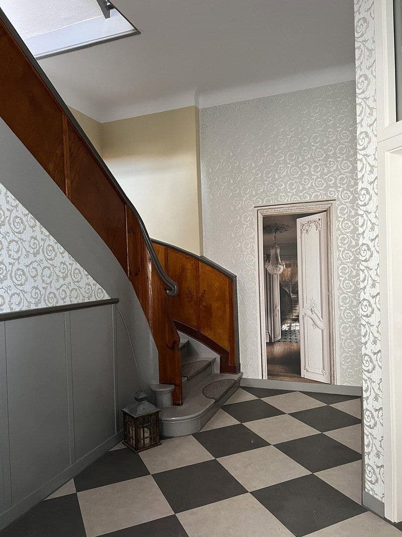 Pronájem bytu 4+1 120 m², Markgrafenstrasse 4, Magdeburg, Sasko-Anhaltsko Pronájem bytu 4+1 120 m², Markgrafenstrasse 4, Magdeburg, Sasko-Anhaltsko