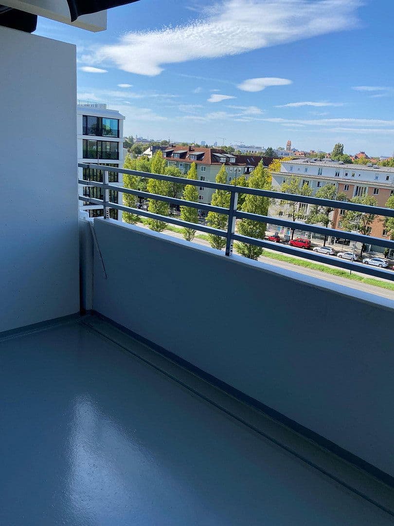 Pronájem bytu 1+1 27 m², Leopoldstr. 202, München, Bavorsko Pronájem bytu 1+1 27 m², Leopoldstr. 202, München, Bavorsko