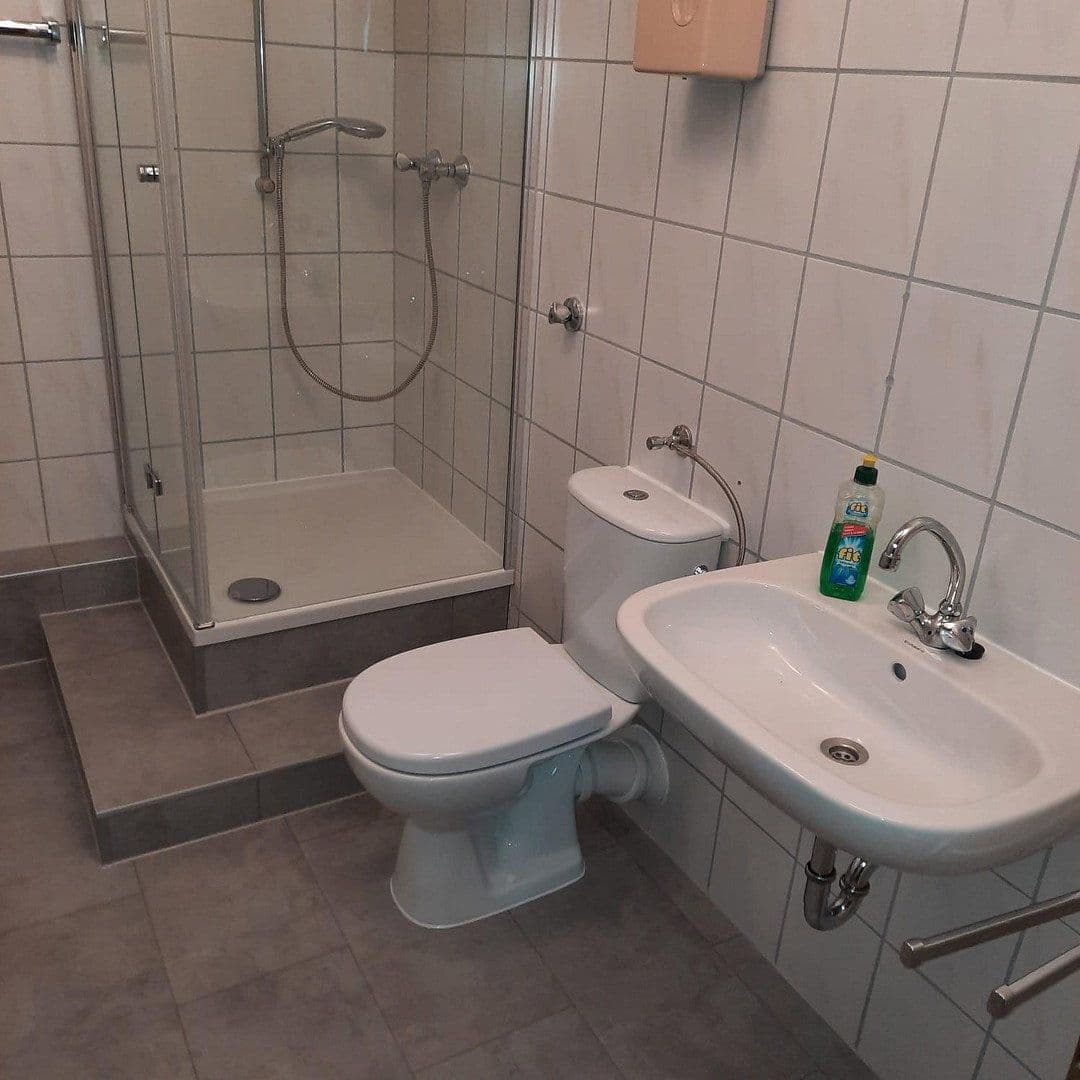 Prodej bytu 3+1 93 m², Eickenstraße 37, Duisburg, Severní Porýní-Vestfálsko Prodej bytu 3+1 93 m², Eickenstraße 37, Duisburg, Severní Porýní-Vestfálsko
