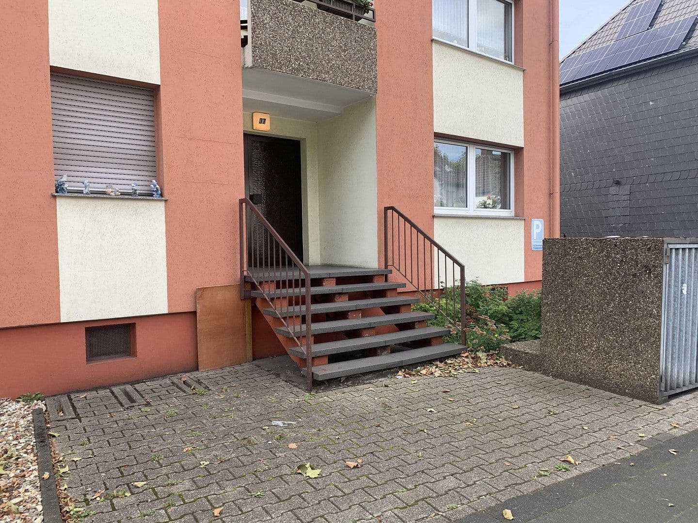 Prodej bytu 3+1 93 m², Eickenstraße 37, Duisburg, Severní Porýní-Vestfálsko Prodej bytu 3+1 93 m², Eickenstraße 37, Duisburg, Severní Porýní-Vestfálsko