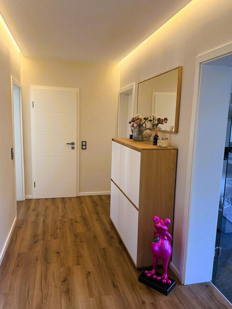Prodej domu 220 m², pozemek 757 m², Osburg, Porýní-Falc Prodej domu 220 m², pozemek 757 m², Osburg, Porýní-Falc