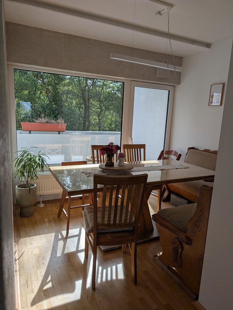 Prodej bytu 3+kk 86 m², Taunusstein, Hessen Prodej bytu 3+kk 86 m², Taunusstein, Hessen