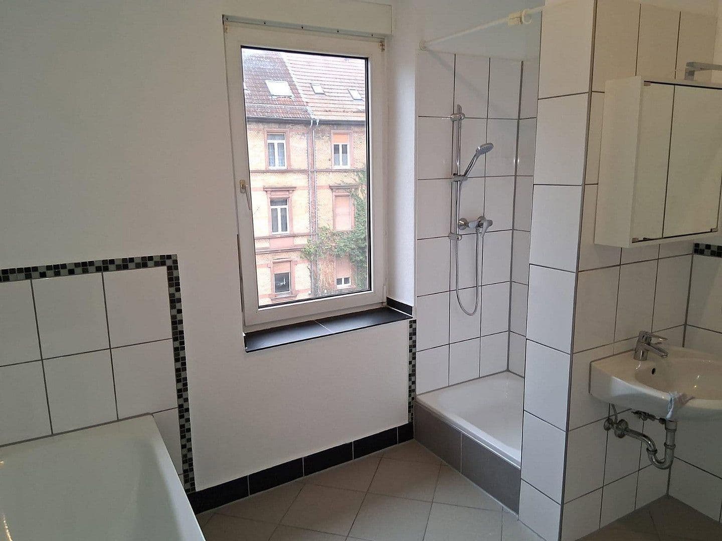 Pronájem bytu 3+1 75 m², Ludwigstrasse 42, Worms, Porýní-Falc Pronájem bytu 3+1 75 m², Ludwigstrasse 42, Worms, Porýní-Falc