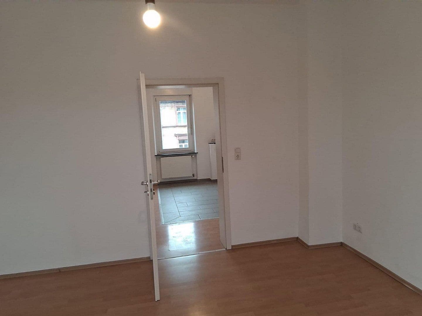 Pronájem bytu 3+1 75 m², Ludwigstrasse 42, Worms, Porýní-Falc Pronájem bytu 3+1 75 m², Ludwigstrasse 42, Worms, Porýní-Falc