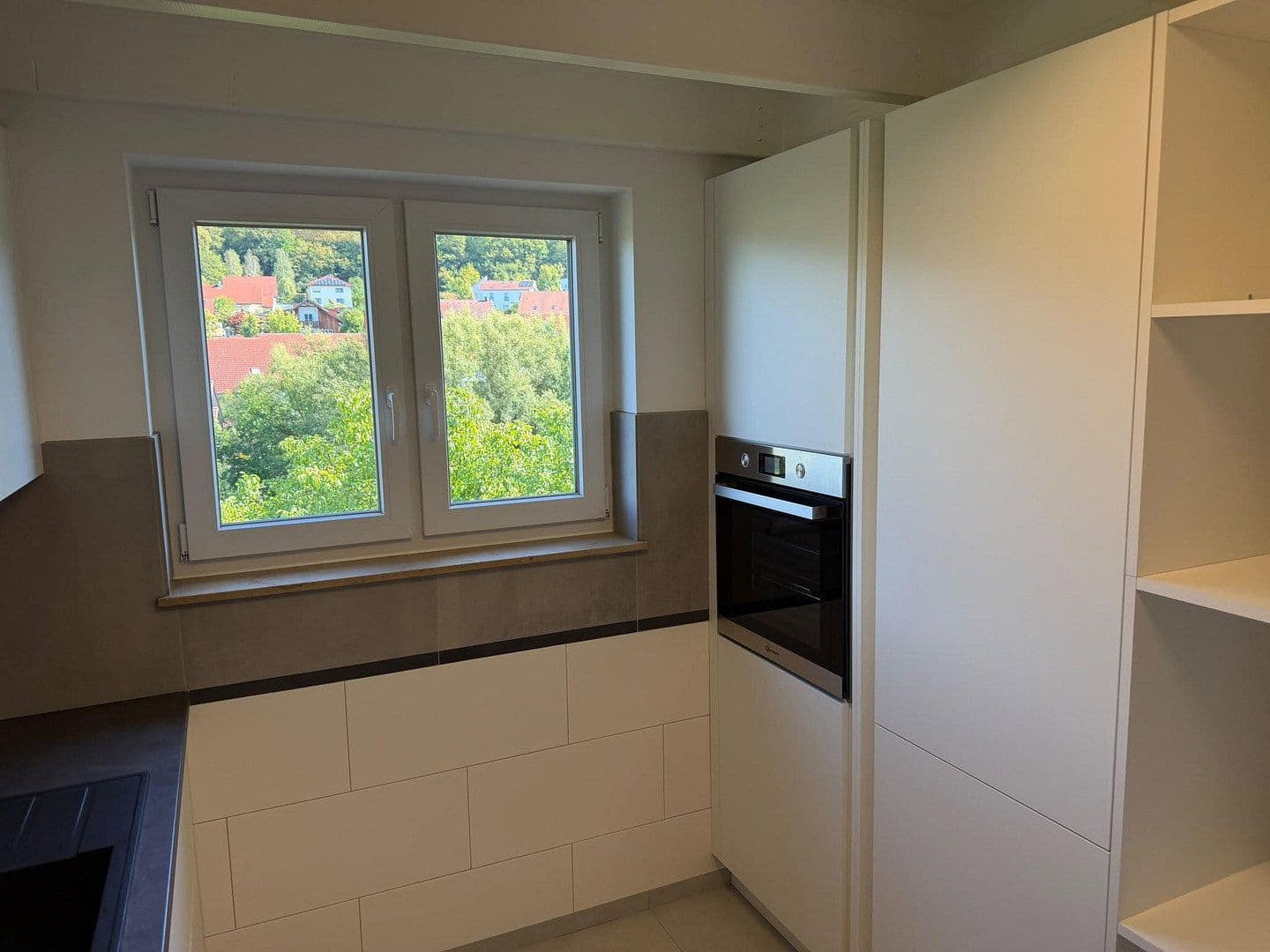 Pronájem bytu 5+1 92 m², In der Heinrichsburg 13, Mosbach, Bádensko-Württembersko Pronájem bytu 5+1 92 m², In der Heinrichsburg 13, Mosbach, Bádensko-Württembersko