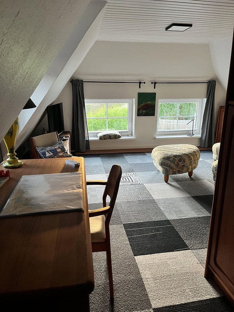 Prodej domu 160 m², pozemek 1.086 m², Taarstedt, Šlesvicko-Holštýnsko Prodej domu 160 m², pozemek 1.086 m², Taarstedt, Šlesvicko-Holštýnsko